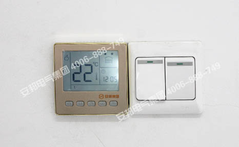 電地暖溫控器安裝完后的調試